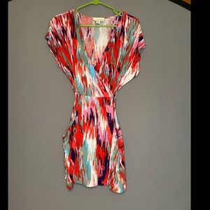 Colorful Faux-Wrap Wrap Dress